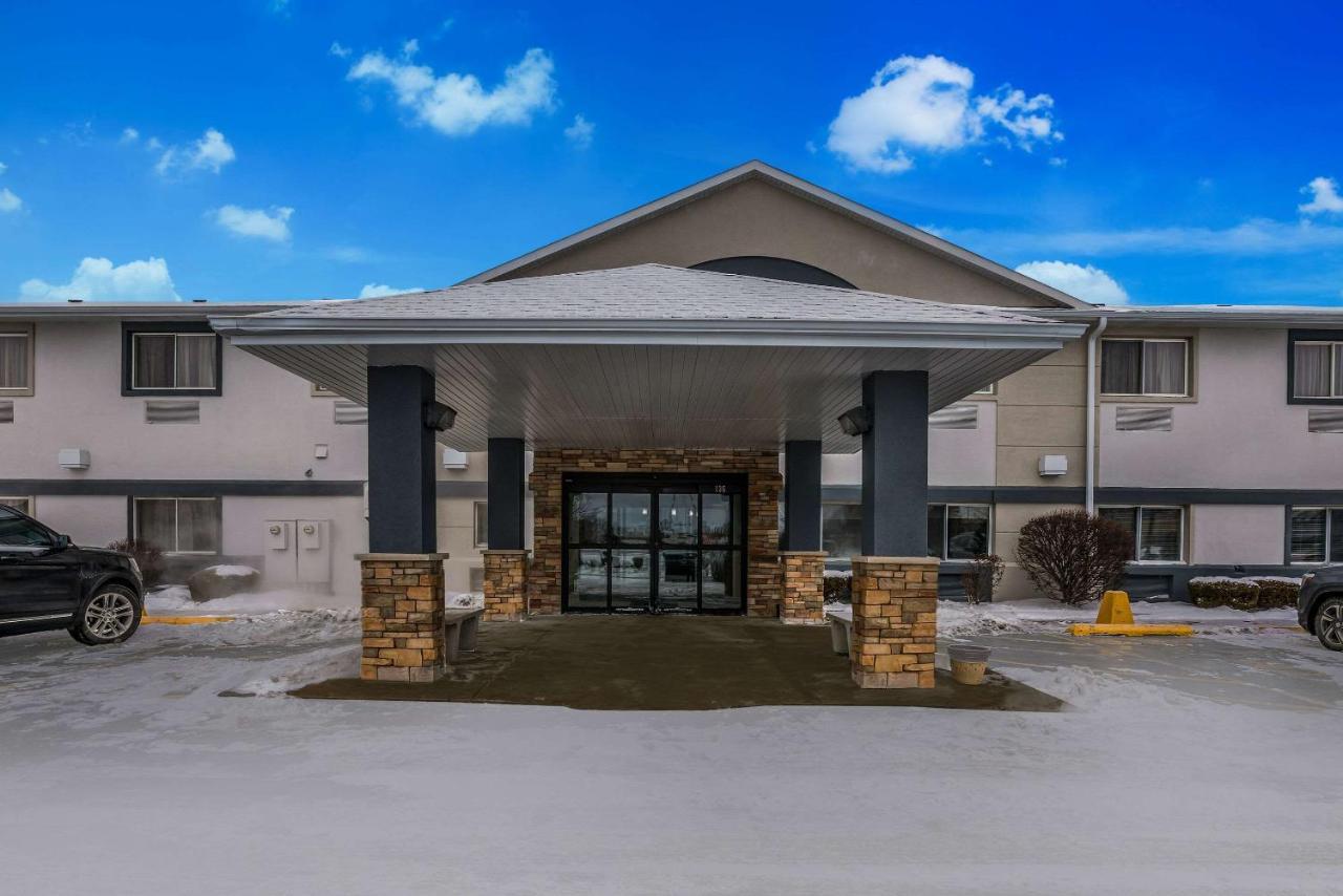 Mainstay Suites Joliet I-80 Exterior photo
