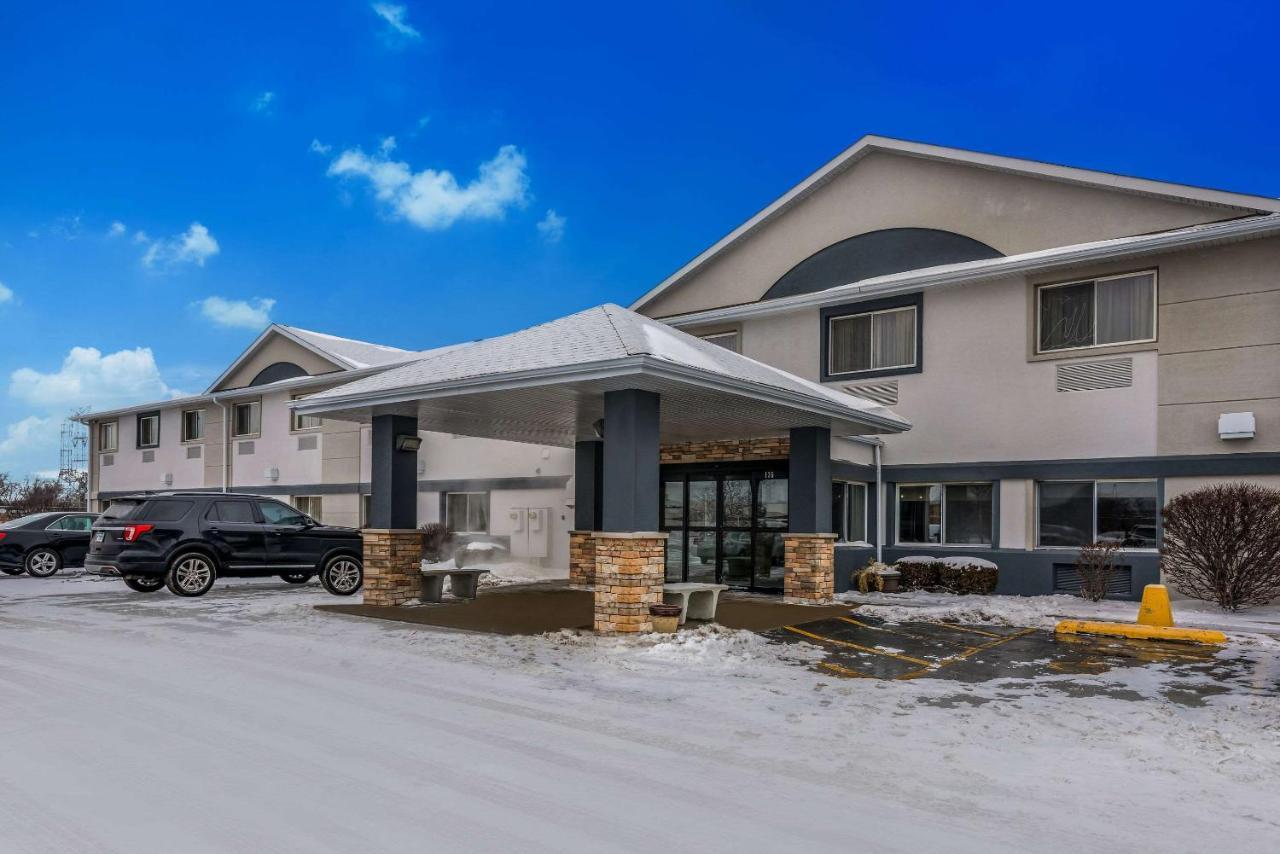 Mainstay Suites Joliet I-80 Exterior photo